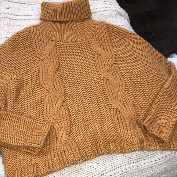 Glam mustard wheat color oversized knit turtleneck sweater size small/medium - Picture 8 of 8